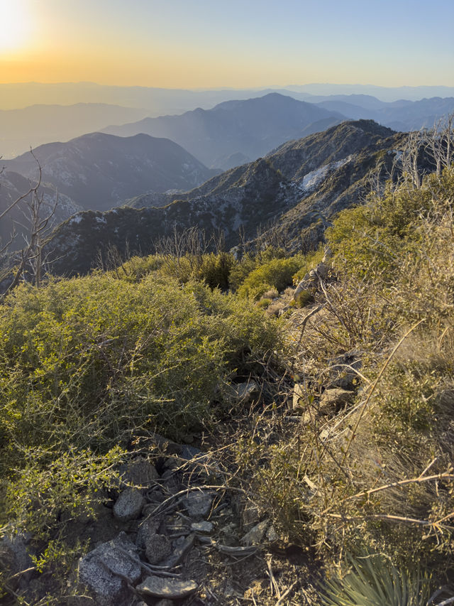 Easy day hike for Cali lovers