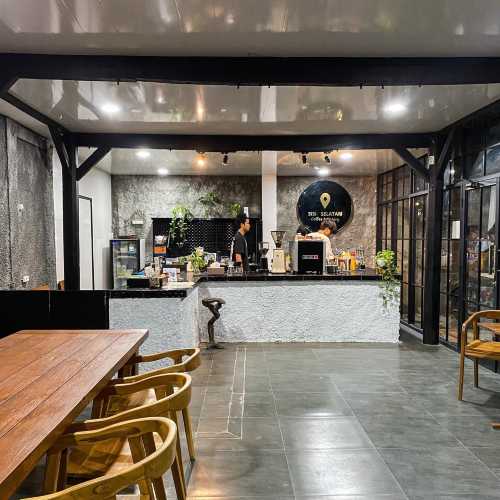 Sisi Selatan Coffee and eatery