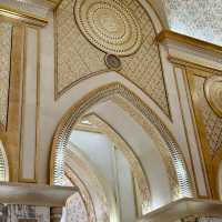 STEP INTO ROYAL SPLENDOR | EXPLORE QASR AL WATAN IN ABU DHABI