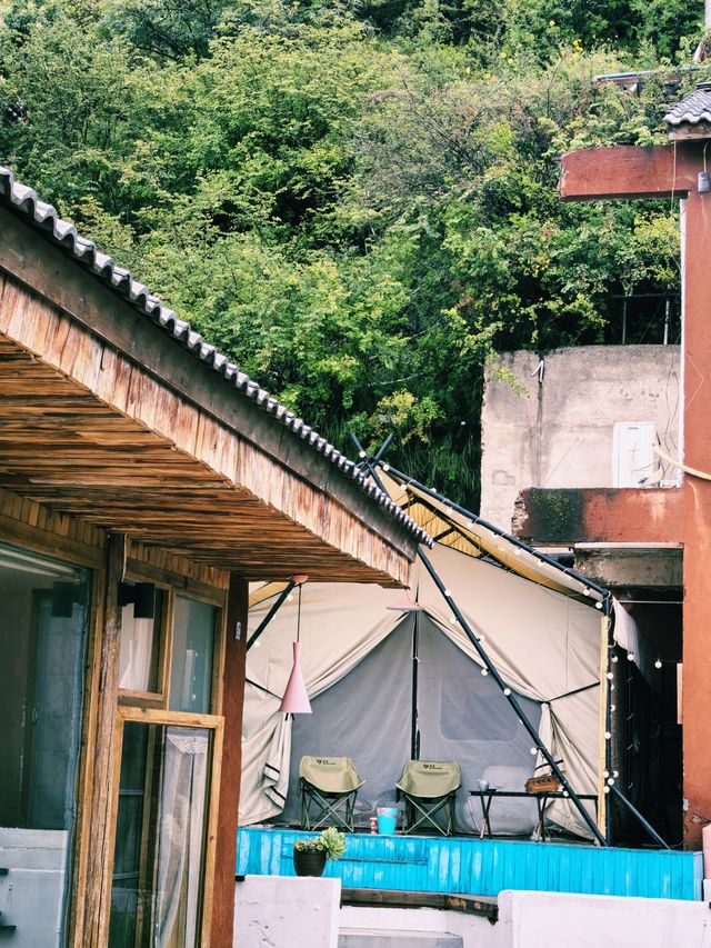 雨季泸沽湖不花錢都可以盡興玩樂。