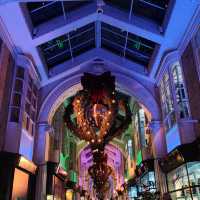 A Christmas Stroll Through London: Magic and Festivity in Every Corner