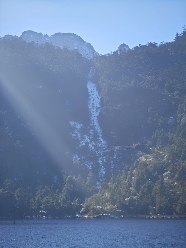 西昌螺髻山，秋日野趣，你以為的冬天，才是它的秋天