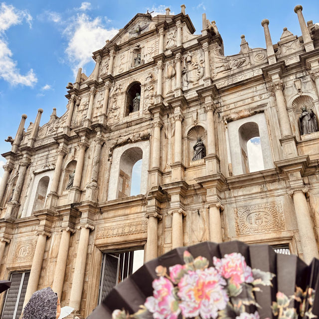 "Perfect 2-Day Itinerary for Macau: Ruins of St. Paul, Casinos, and Lord Stow's Egg Tarts"