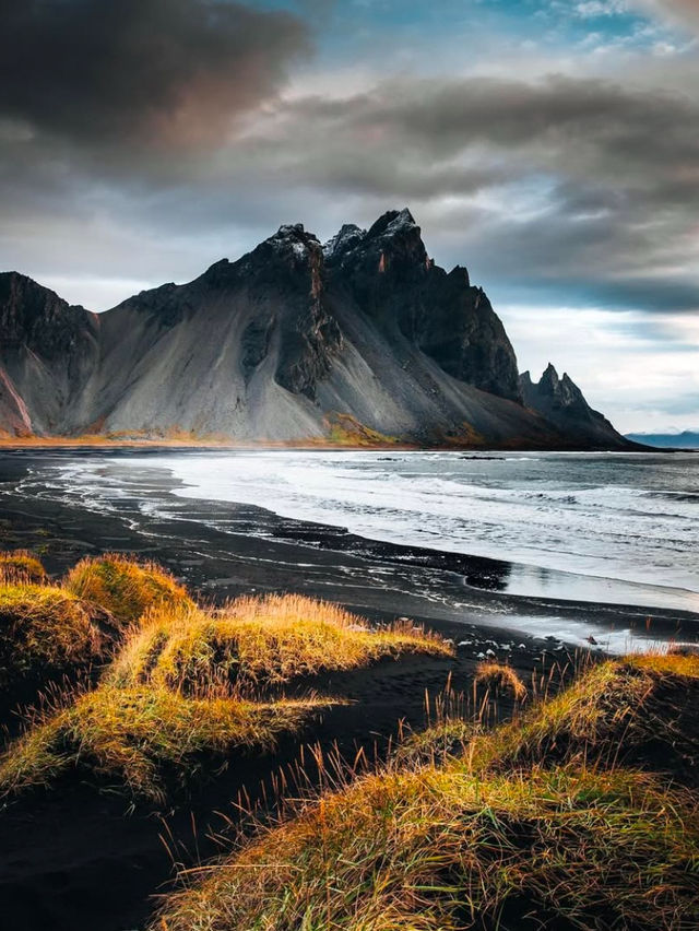 Iceland’s Black Sand Beaches: Nature’s Wild Charm