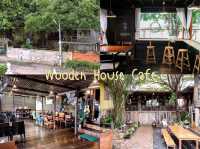 Wooden House Cafe คาเฟ่บ้านไม้ริมแม่น้ำลำปาง