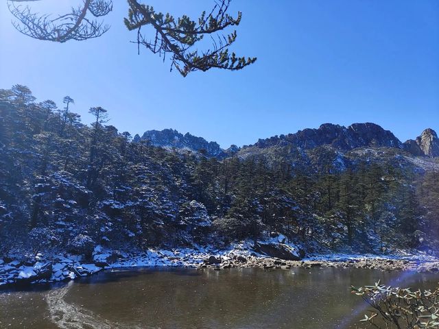 只有到達山頂，才能看見的風景