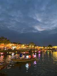 Releasing Lanterns at Hoai River 