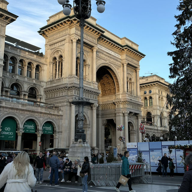 Milan Cathedral, Galleria Vittorio Emanuele II