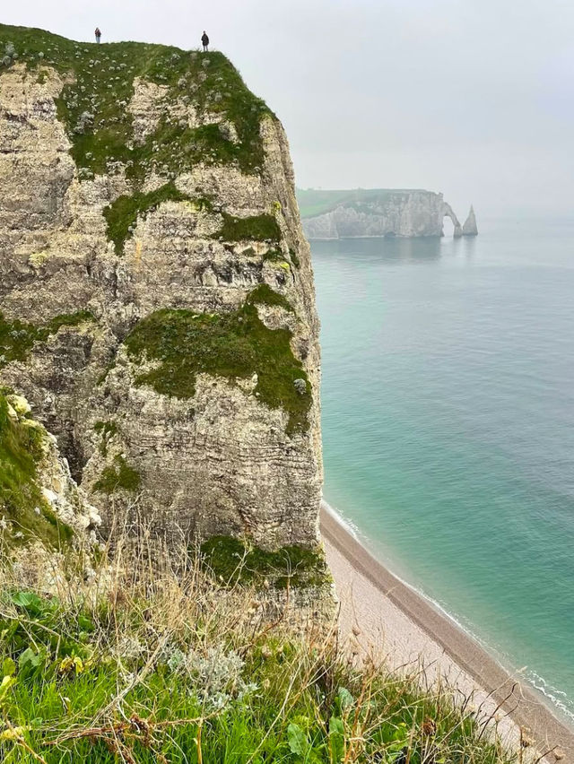 A Stroll Through Étretat: Cliffs, Legends, and Quirky Tales