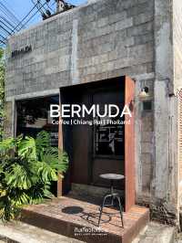 ร้านกาแฟ Bermuda เน้นสไตล์ลอฟท์ สุขุมนุ่มลึก