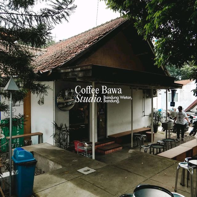 offee shop bandung scene