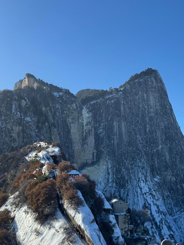 西嶽華山｜雪+險，不在山林之間，就在華山之巅。