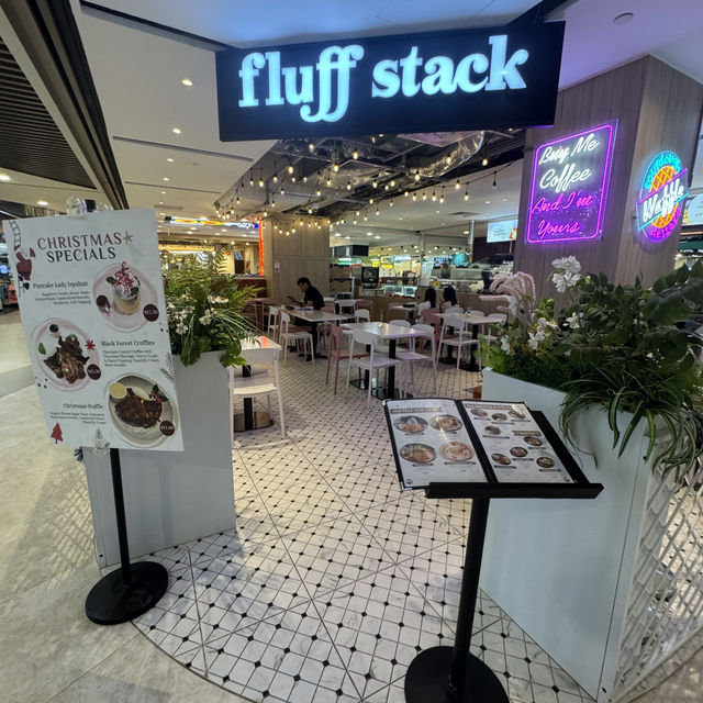 Sweet Delight: Fluff Stack at Pasir Ris Mall