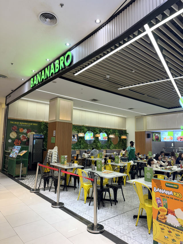 Celebrate Christmas the Malaysian Way at BananaBro