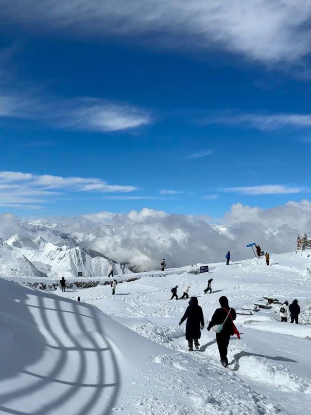 12.31達古冰川現狀下雪哦！一點兒不勸退