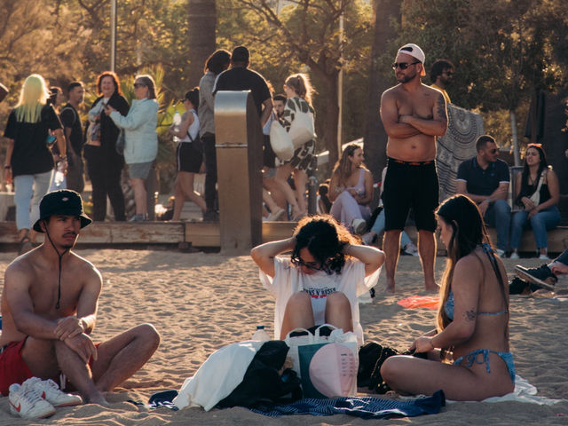 巴塞隆拿地標海灘 Barceloneta Beach