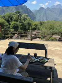 พูมาย คาเฟ่ | วังเวียง 🏡⛰️🌤️🇱🇦