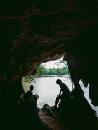 冒険心がくすぐられる⛰️🚣‍♀️ カオ カナプ ナーム🇹🇭