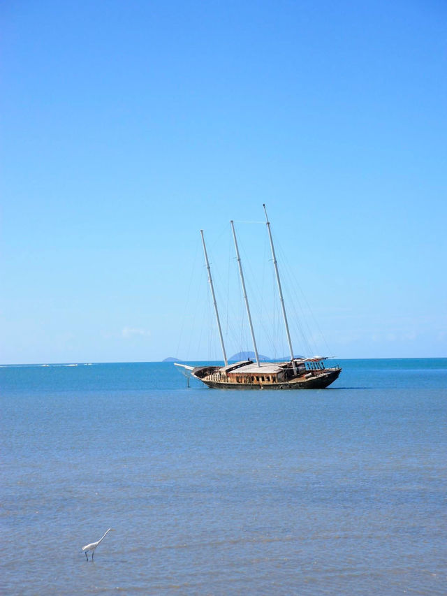 A Day Exploring Airlie Beach