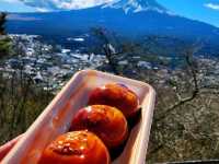 Exploring the Beauty of Lake Kawaguchiko: Gateway to Mount Fuji