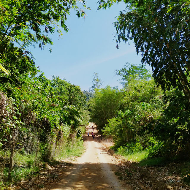 Ascend to Serenity: Batu Pahat Hill Awaits