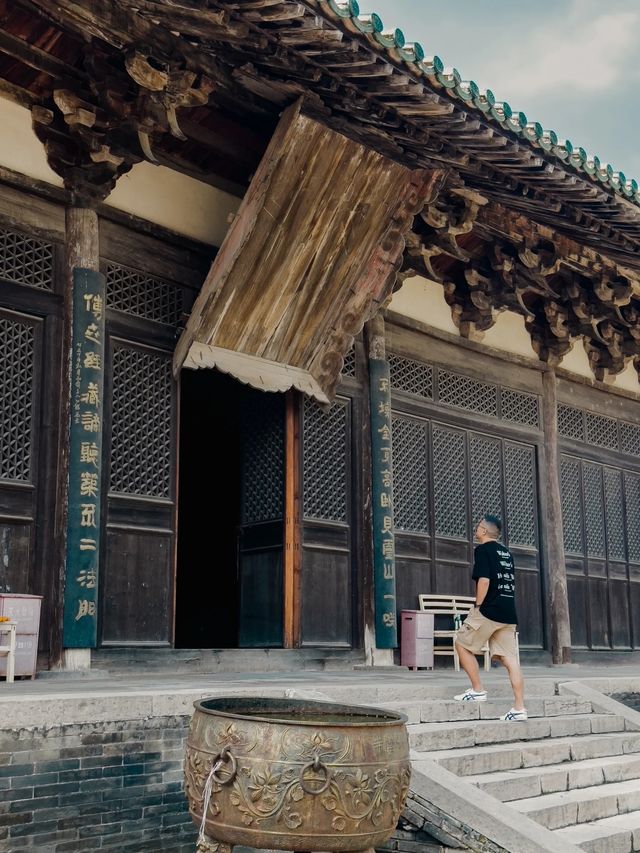 緱縣太陰寺:全國最大的獨木雕臥佛所在地