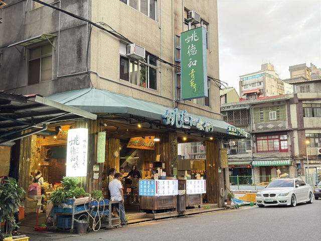 台北文青風行程！赤峰街-大稻埕-迪化街-寧夏夜市