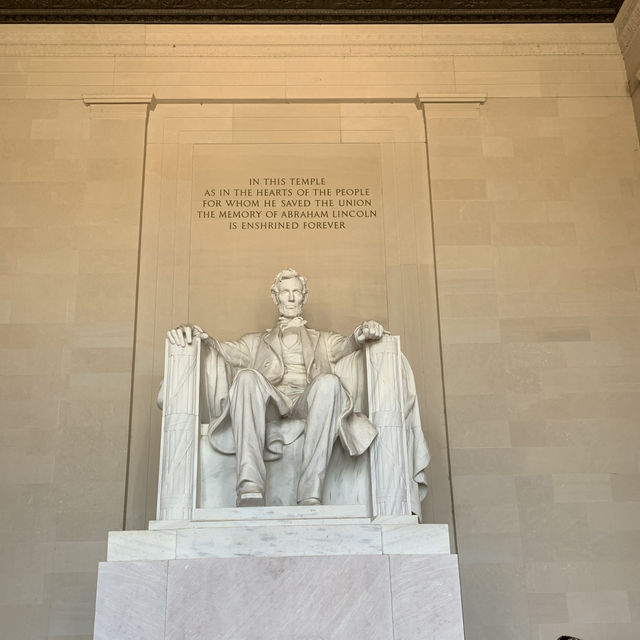 Walking Through History: Washington, D.C.’s Landmark Must-Sees