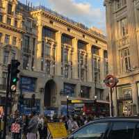 Early Festive Glow: Oxford Street’s Christmas Transformation