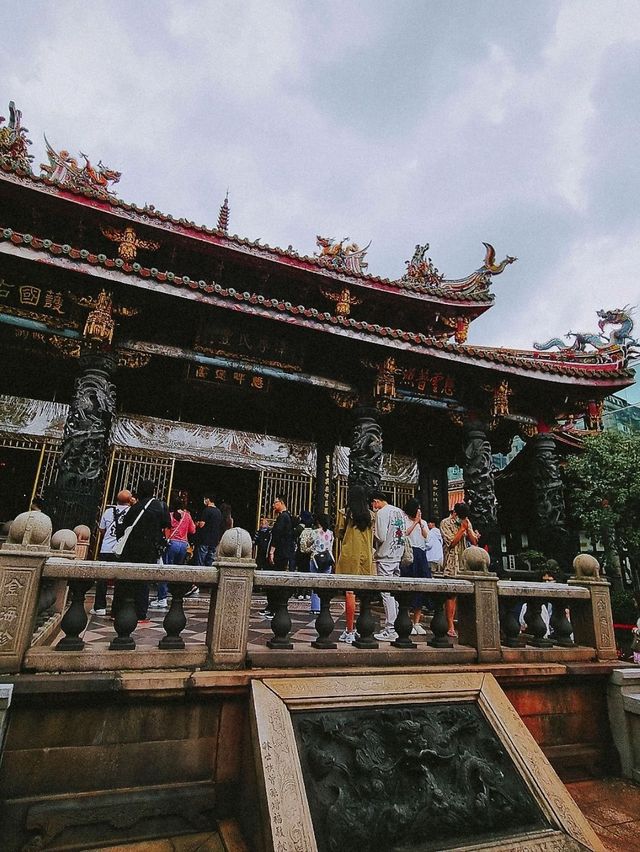 🎋 Lungshan Temple วัดหลงซาน ไต้หวัน 