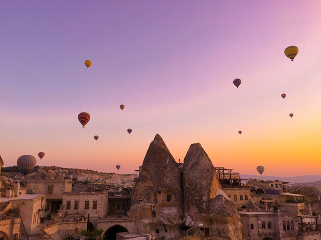 【トルコ】絶景！テラスから可愛い写真が撮れる洞窟ホテル