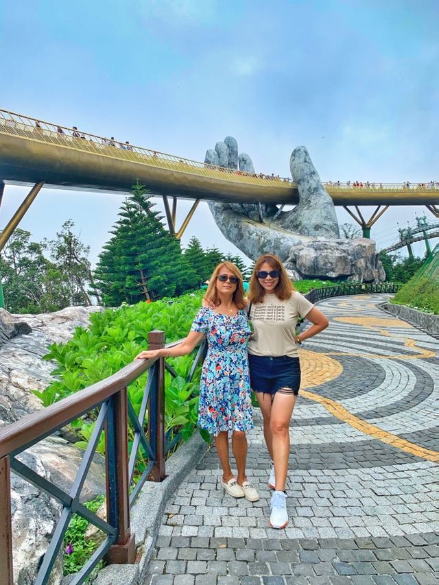 🇻🇳Visiting Golden Hands Bridge🇻🇳