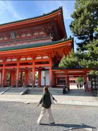 The Quiet Heian-jingu Shrine in Kyoto, Japan ⛩️🇯🇵