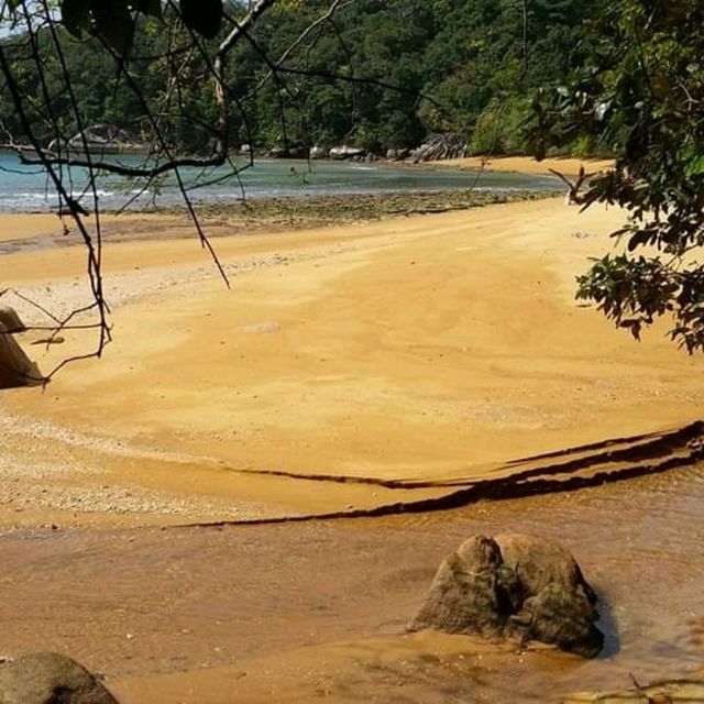 Crystal Waters, Tioman, Malaysia