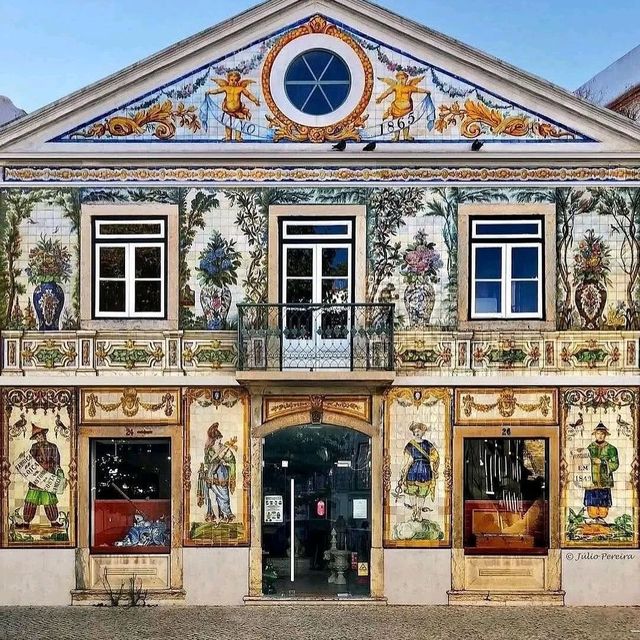 Lisbon's old houses 