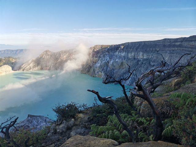 伊真火山和布羅莫火山