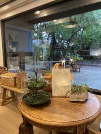 🌼ร้านดอกไม้ลับๆ สุด cozy ใจกลางกรุง