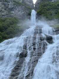 Norway’s Majestic Fjords: Nature’s Masterpiece