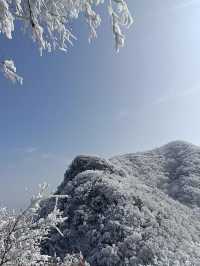 征服風雨山感受冰雪的詩意徒步