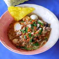  ร้านก๋วยเตี๋ยวไม้ฟืน ต้มยำโบราณ บ่อดาน พังงา