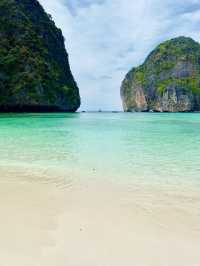 The Enchanting Beauty of Maya Bay