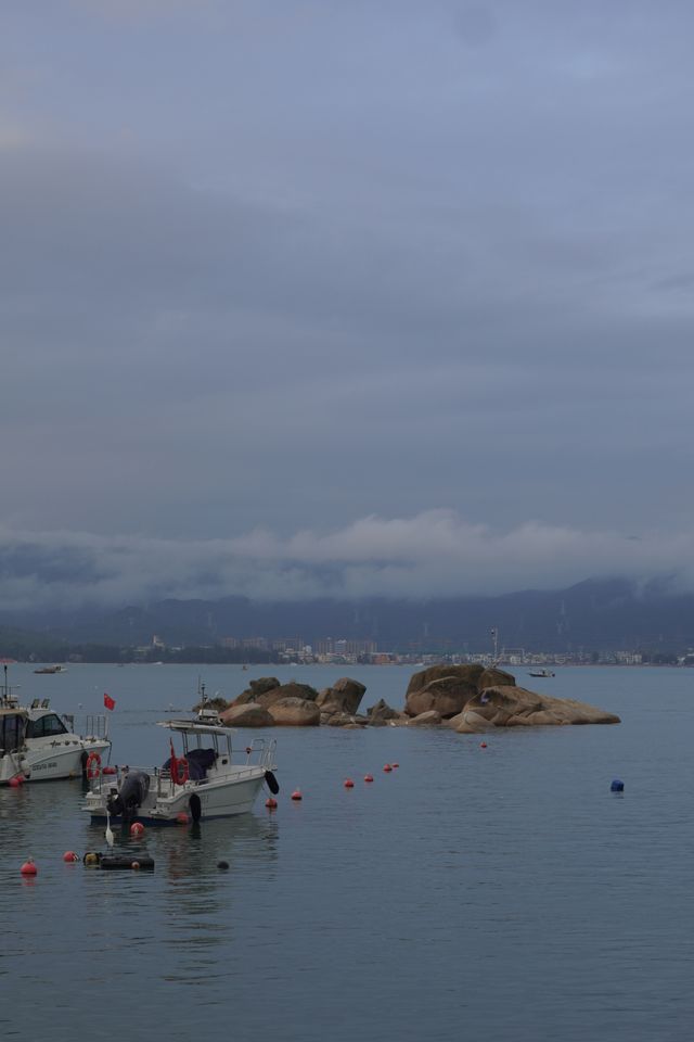 雨後南澳居停海邊的一場浪漫邂逅～。