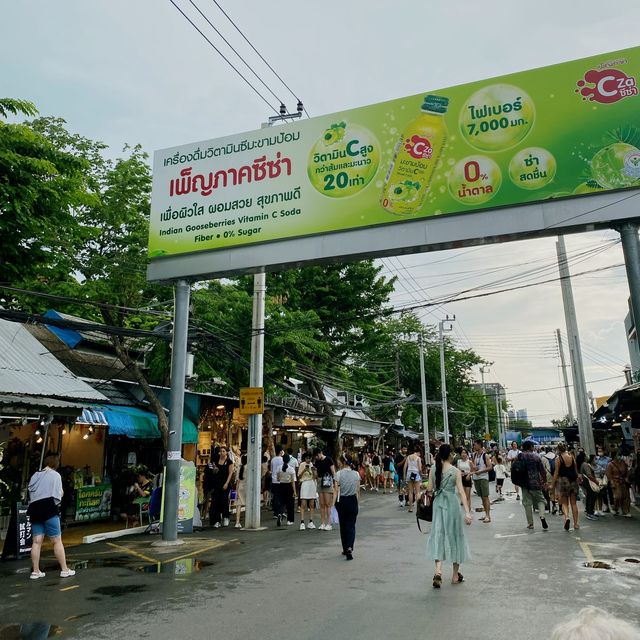 📍Chatuchak Weekend Market 