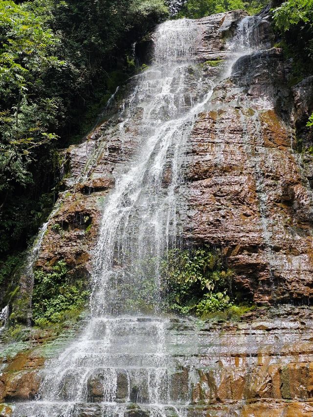 行山綠野仙蹤——禄劝桂花渡水庫。