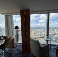 Shangri-La The Shard with an Uninterrupted City View