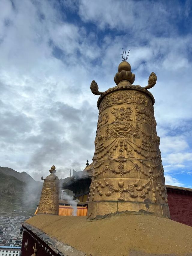 魅力西藏，藏傳佛教寺廟——贊丹寺。