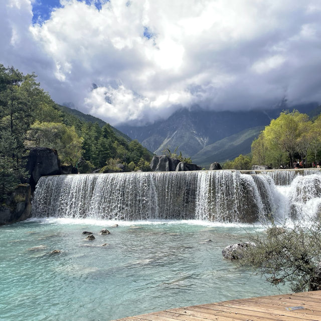 Bluemoonlake at Lijiang