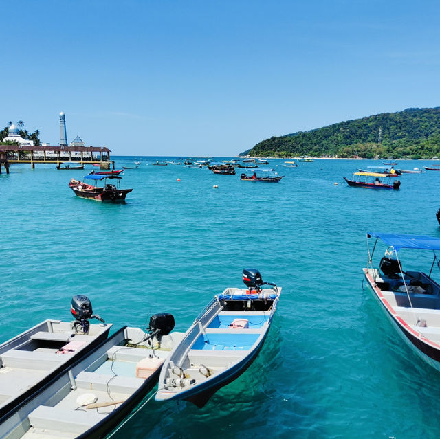 Crystal Waters and Serene Shores: Perhentian Island Bliss