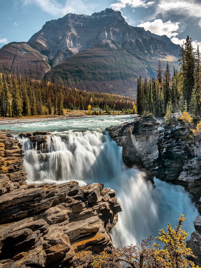 Why You Need to Visit Jasper National Park This Weekend and See the Waterfalls