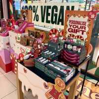 Gifts, Glow & Magic: My Christmas Shopping at The Body Shop 